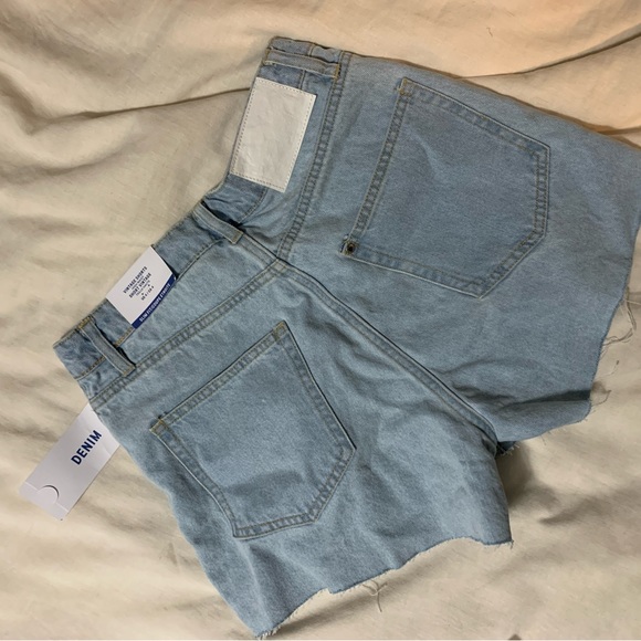 H&M shorts - Picture 2 of 4